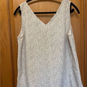 Eddie Bauer sleeveless top